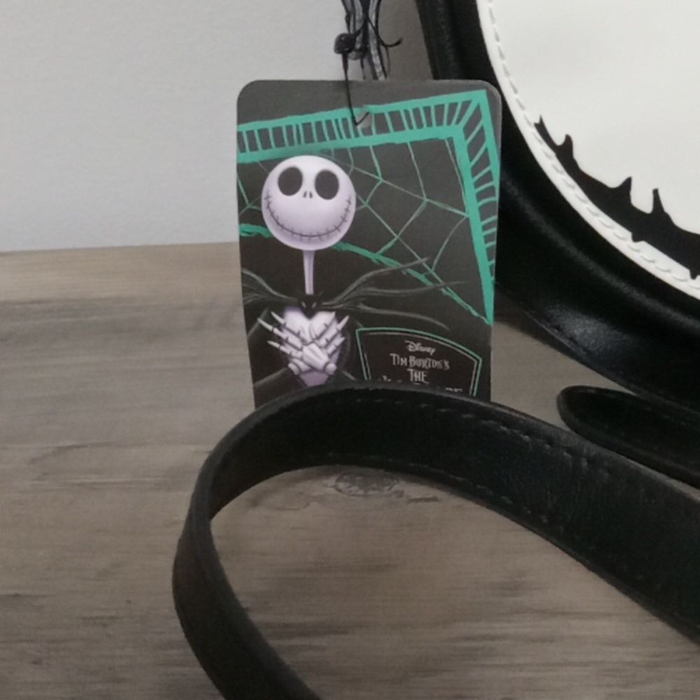 Nightmare Before Christmas Crossbody - Picture 3 of 6